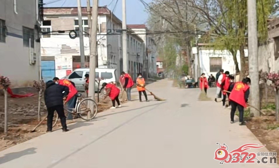 市公路局在南郭周五大扫除.jpg